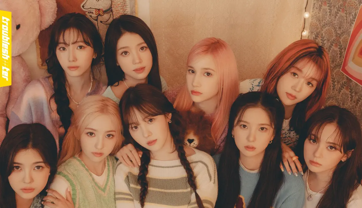 Kep1er. (WakeOne - Swing Entertainment via Soompi)