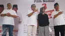 (ki-ka) Wakil Ketua DPRD DKI FPKS Triwisaksana, Wakil Ketua DPRD DKI M. Taufik, Anggota DPRD DKI PPP Nina Lubena, dan Anggota DPRD DKI PAN Bambang K hadir dalam deklarasi dukungan Anies-Sandi, Jakarta, Rabu (22/2). (Liputan6.com/Immanuel Antonius)