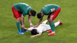 Dalam pertandingan yang berlangsung di Stadion Saitama, tuan rumah Jepang harus mengakui keunggulan Meksiko dengan skor 1-3. (Foto: AP/Gregorio Borgia)