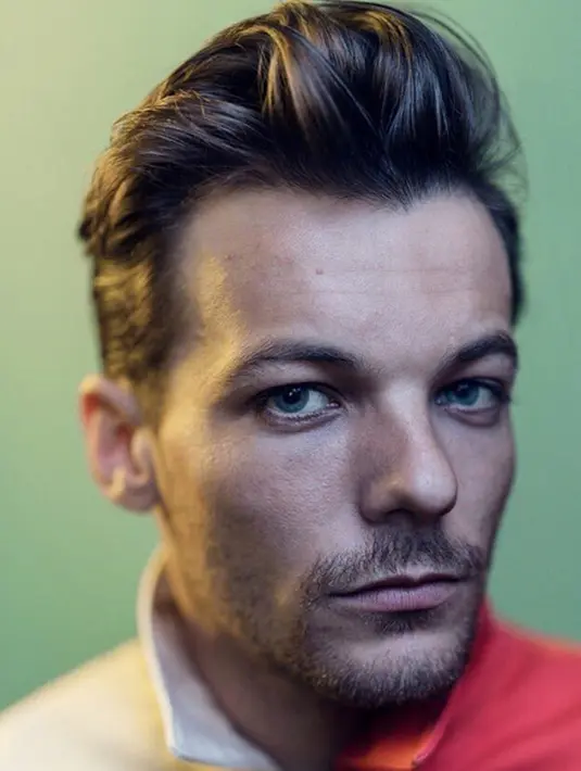 Meskipun sudah terkenal, Louis ternyata memang tidak lupa dengan teman-temannya yang ada di kampung halaman. Ia mengucapkan rasa terima kasih karena telah memberikannya masukan selama ini. (Instagram/louist91)