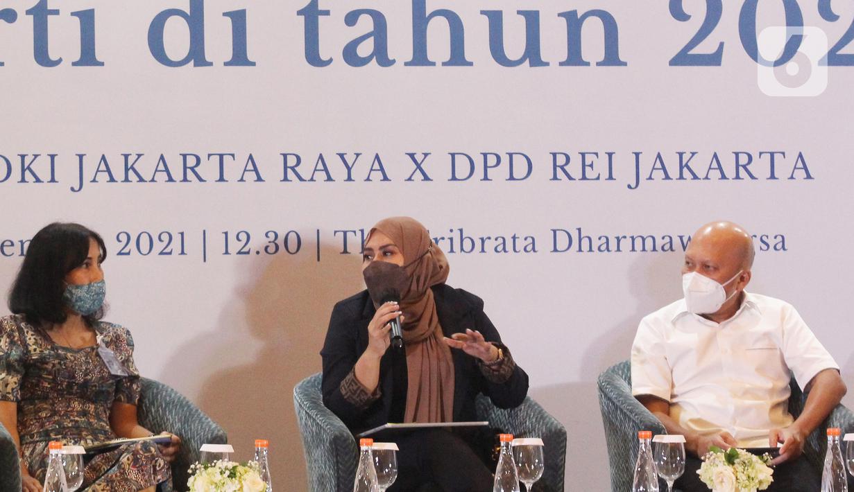 (ki-ka) Regional Office Head Jakarta Banten BTN Dewi Fitrianingrum, Direktur Utama Jakarta Experience Board (JXB) Novita Dewi dan Direktur Pengelolaan Aset Jakpro Gunung Kartiko menjadi pembicara pada diskusi Bedah Potensi Properti di Tahun 2022 di Jakarta (17/11/21). (Liputan6.com/HO/Dodi)