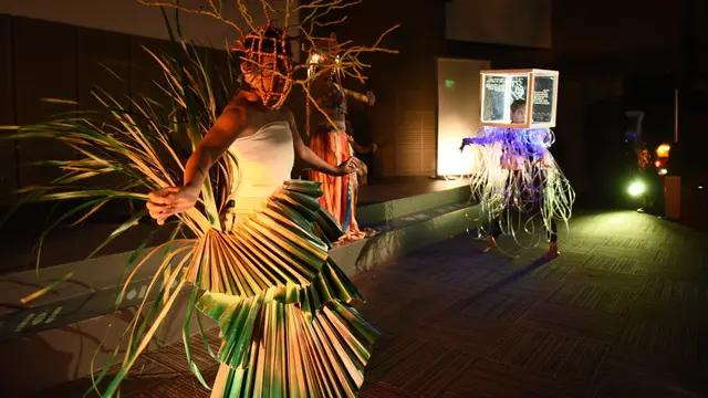 Fashion dalam pertunjukan teater