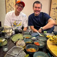 Nama Brandon Salim beberapa waktu lalu sempat menjadi perbincangan. Pasalnya, anak Ferryy Salim itu menjadi perhatian karena pernyataannya di sebuah podcast. Brandon bercerita bahwa Brooklyn, salah satu anak David Beckham, minta diajari cara membeli NFT. [Instagram/ferrysal1m]