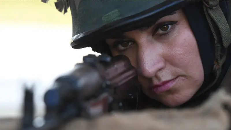 Mengintip Prajurit Wanita Afghanistan Latihan Militer di India