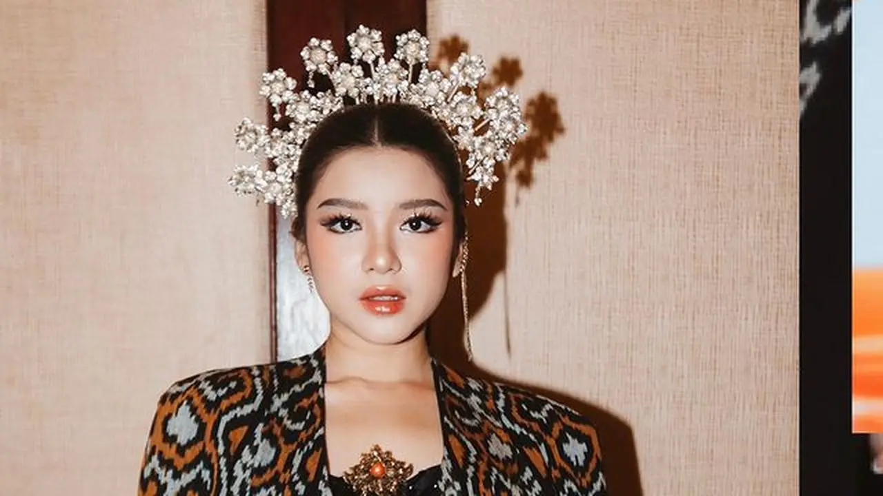 Tiara Andini