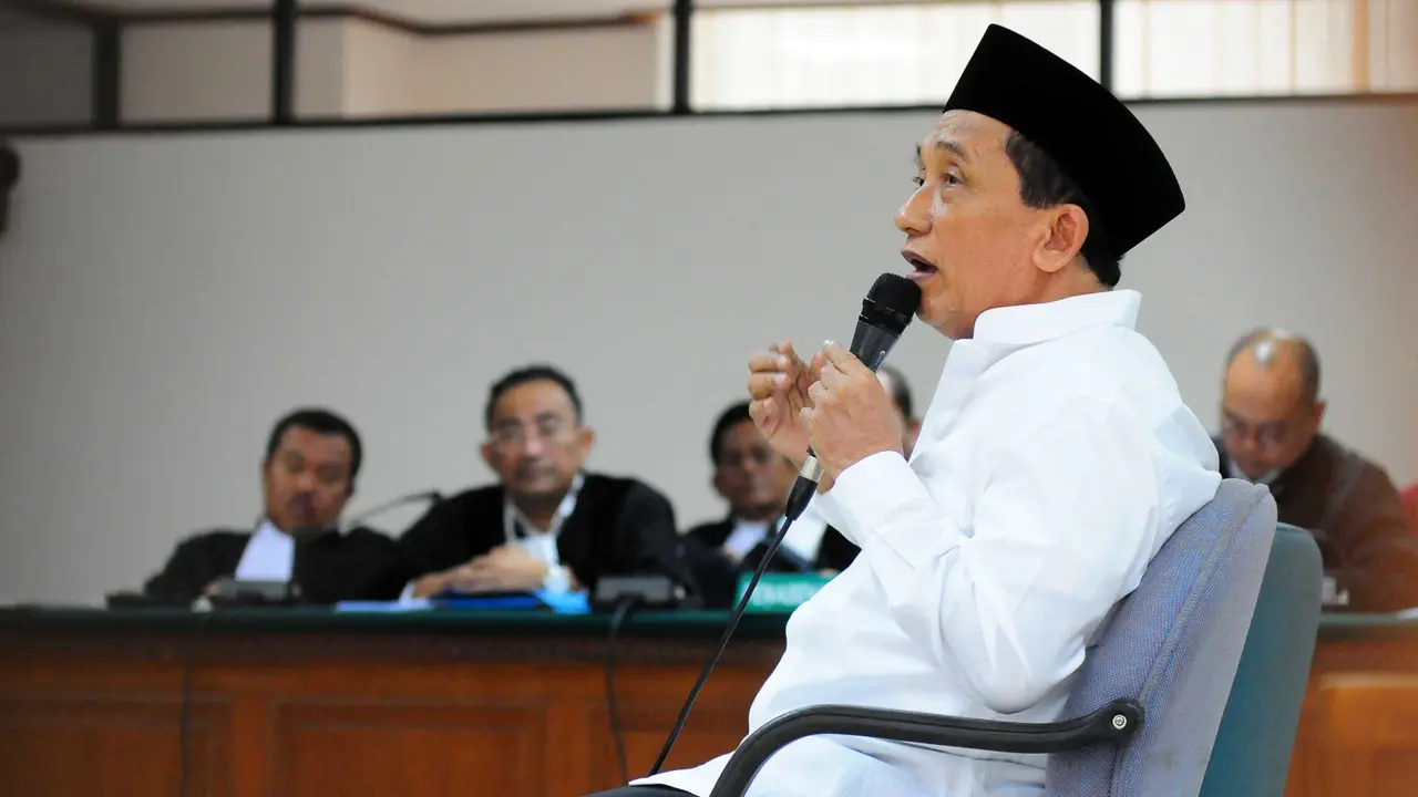 Fuad Amin Imron