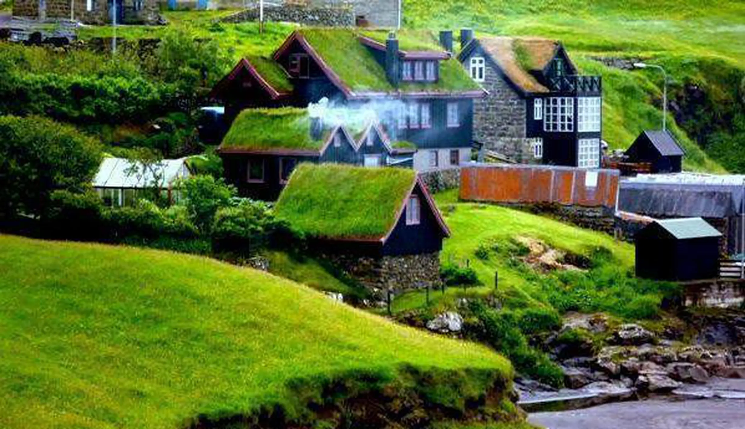 Rumah Unik Dengan Atap Rumput: Keren Abis Ladies