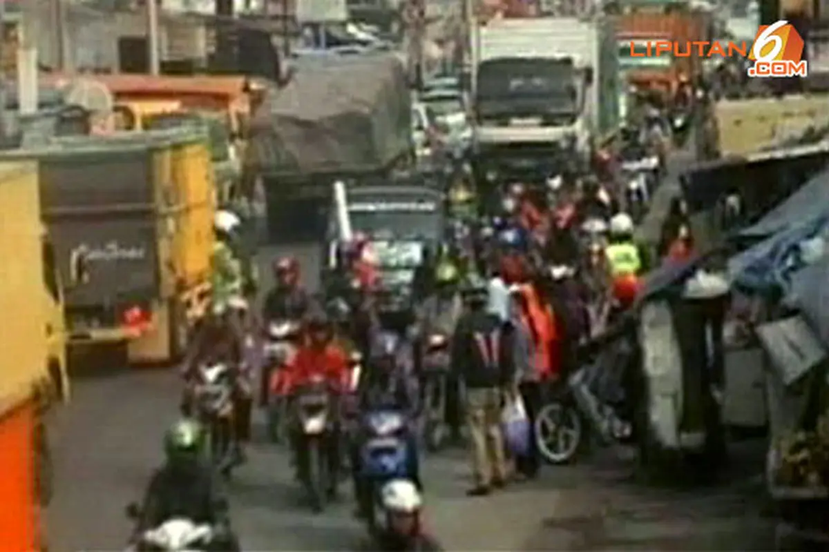mudik-awal-130729d.jpg