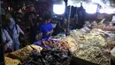 Arahan tersebut diterjemahkan dengan menggelar operasi pasar pangan murah secara besar-besaran. (Liputan.com/Angga Yuniar)