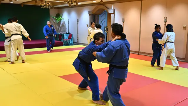FOTO Blind Judo ASEAN Para Games 2023
