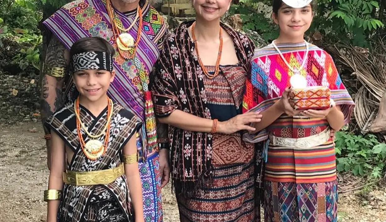 Ayu Azhari (Instagram/ayukhadijahazhari)