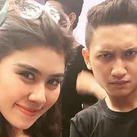 Foto kemesraan Syahnaz Sadiqah dan Juan Christian yang di Instagram (via Instagram.com)