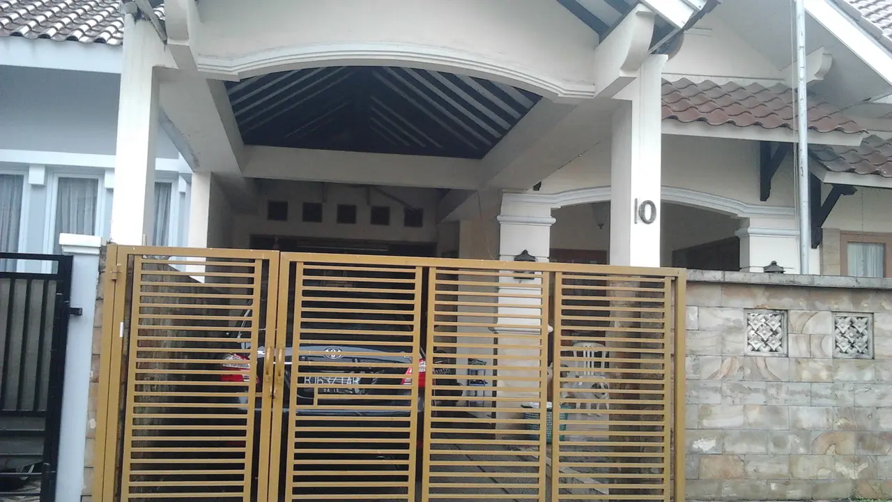 Geledah Rumah di Pondok Kopi, KPK Sita Mobil CRV
