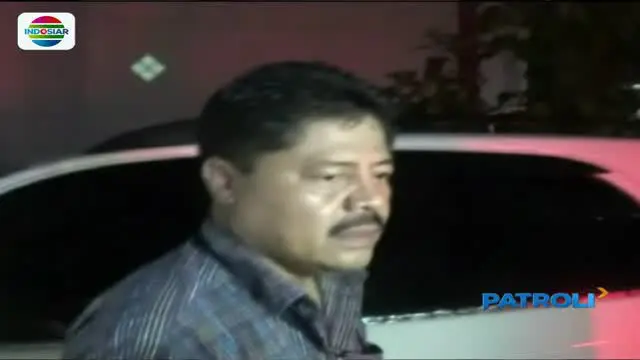 Polisi Geledah Rumah Orangtua Bos First Travel Andika Surachman