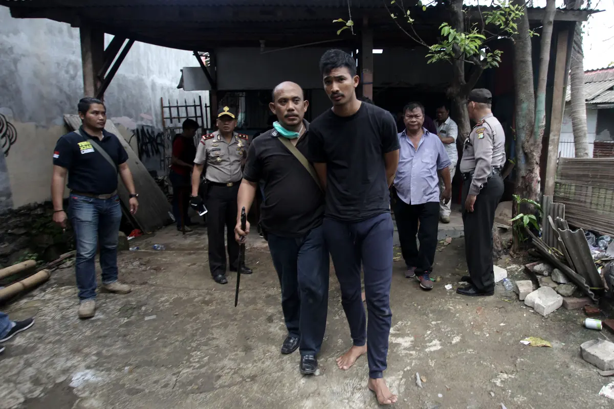 Penggerebekan Narkoba di Kampung Ambon, Polisi Bekuk Enam Tersangka