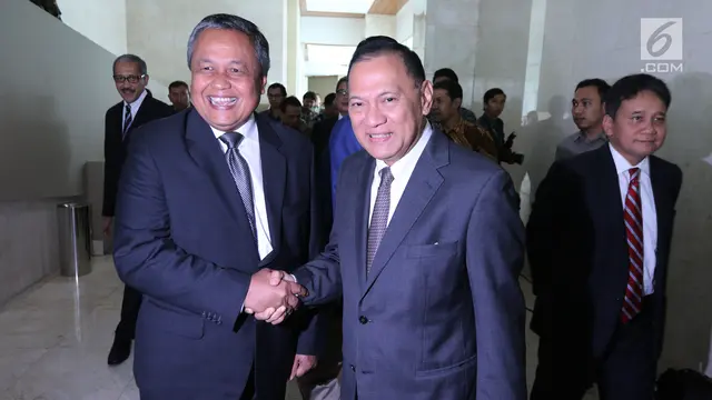 DPR Tetapkan Perry Warjiyo sebagai Gubernur BI