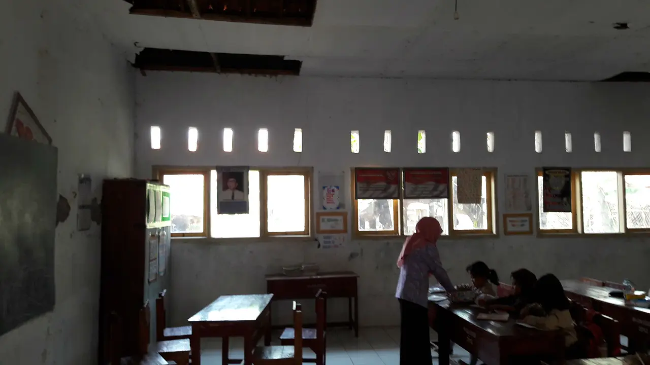 Kisah Miris Minimnya Minat Belajar di SDN Cibeber Indramayu