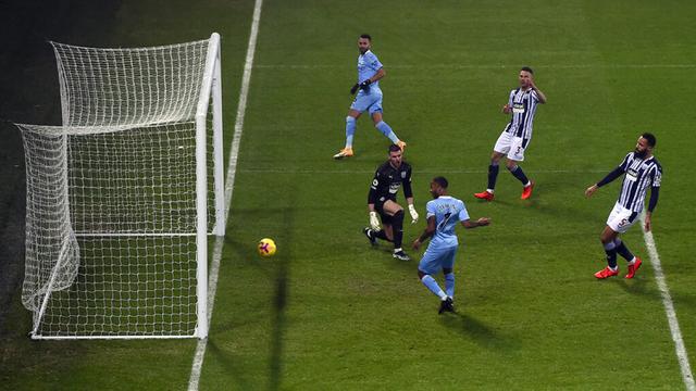 FOTO: Bantai WBA, Manchester City Kudeta MU dari Puncak Klasemen Liga Inggris