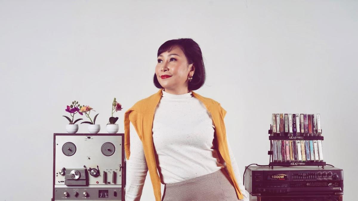 Vitalia Rilis Single Kamu Sedikit Gila, Kisah Cinta dengan Nostalgia Era 70-an