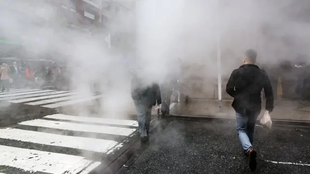 Menghirup Polusi Udara