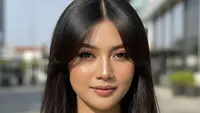 10 Model Rambut Wanita Panjang Belah Tengah Tren 2026, Yuk Coba Ubah Penampilan
