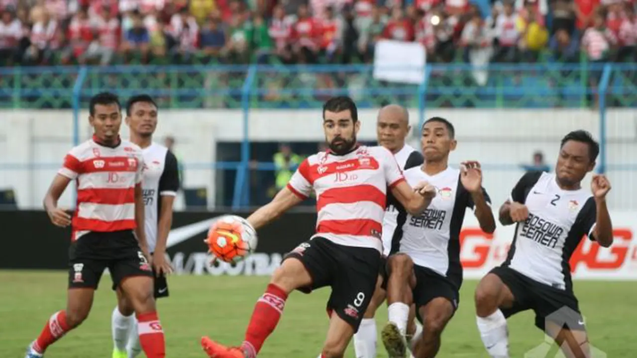 Madura United Vs PSM Makassar