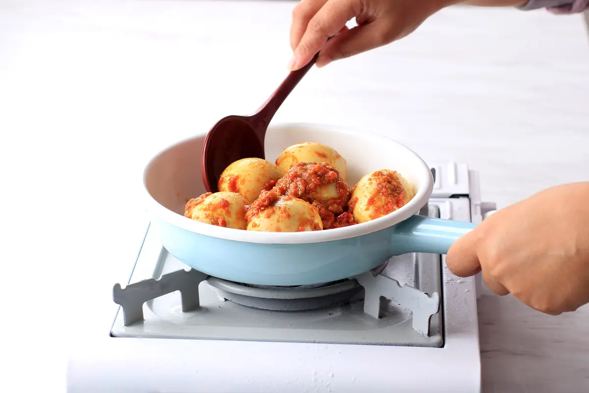 Memasak Telur