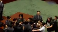 Segmen 3: Parlemen Hong Kong Ricuh hingga Tempat Karaoke Terbakar