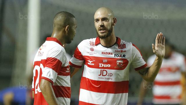 Gelandang Madura United, Dane Milovanovic