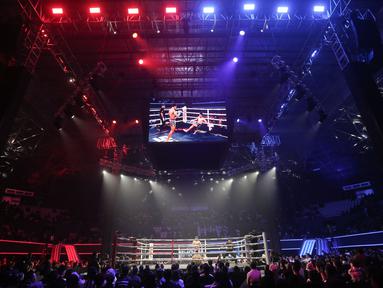 Sejumlah pertandingan seru dan menarik tersaji dalam Byon Combat Showbiz Vol. 5 di Tennis Indoor Senayan, Jakarta Pusat, pada Sabtu (28/6/2025). (Bola.com/M Iqbal Ichsan)