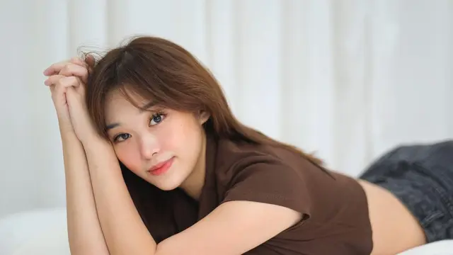 Potret Memikat Livy Renata