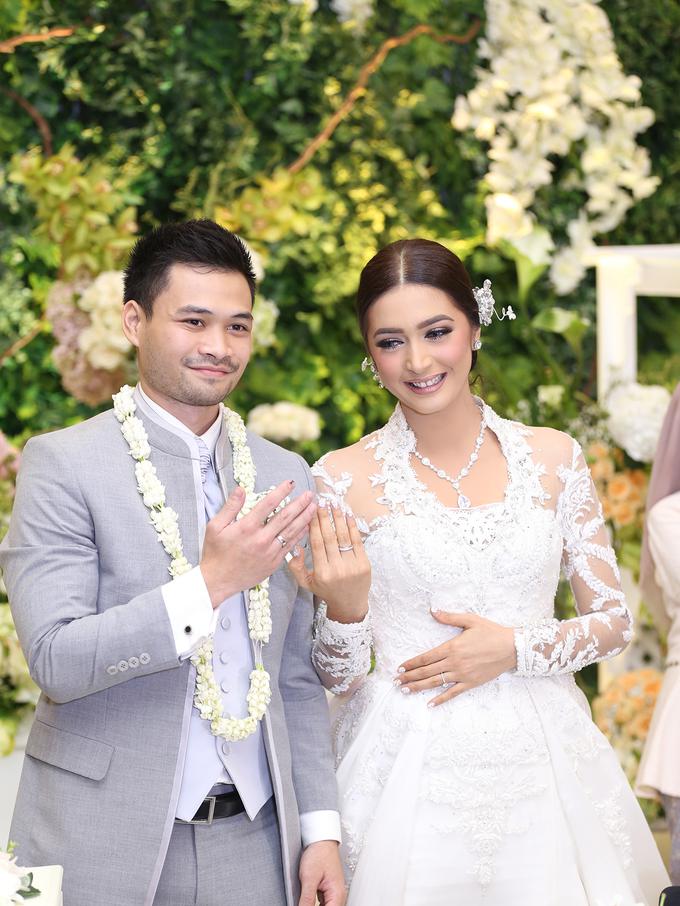Senyum Reshwara Setelah Resmi Jadi Suami Nabila Syakieb 