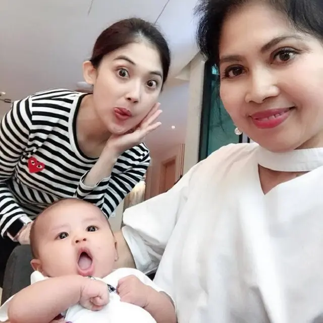 [Fimela] Sandra Dewi