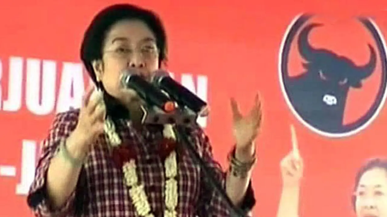 (Lip6malam) Megawati 