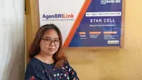 Lili Setiawan (45 tahun), salah satu Agen BRILink.