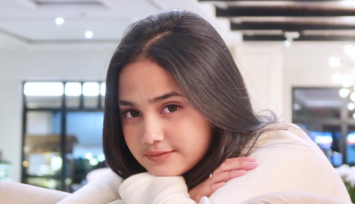 8 Potret Syifa Hadju Saat Berpose Lucu - News ...