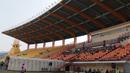 Tribun VIP tampak sepi sebelum laga Persib Bandung melawan PS TNI pada lanjutan Liga 1 2017 di Stadion Si Jalak Harupat, Sabtu (05/8/2017). Persib menang 3-1. (Bola.com/Nicklas Hanoatubun)