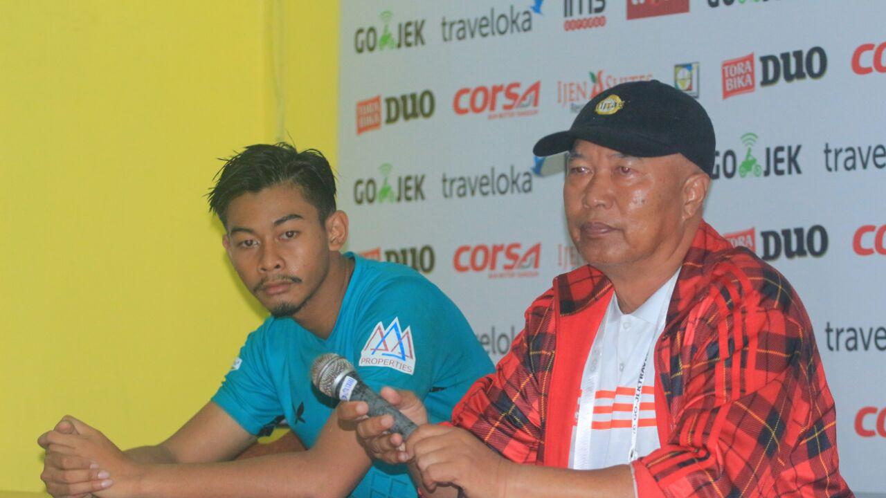 Pelatih Persegres Gresik United Hanafi