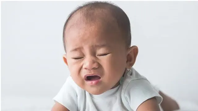 Potret Lucu Bayi Sebelum Bersin ini Bikin Makin Gemes