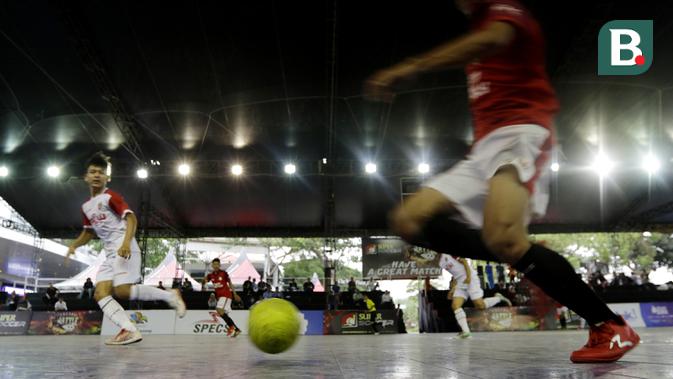 Bola Beli 3 Hal Yang Harus Diperhatikan Saat Hendak Membeli Sepatu Futsal Ragam Bola Com Tak heran jika sepatumu menjadi harta yang berharga buatmu. hendak membeli sepatu futsal