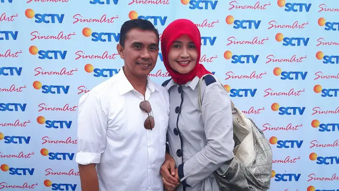 [Bintang] Derry Sudarisman dan Dede Yayang