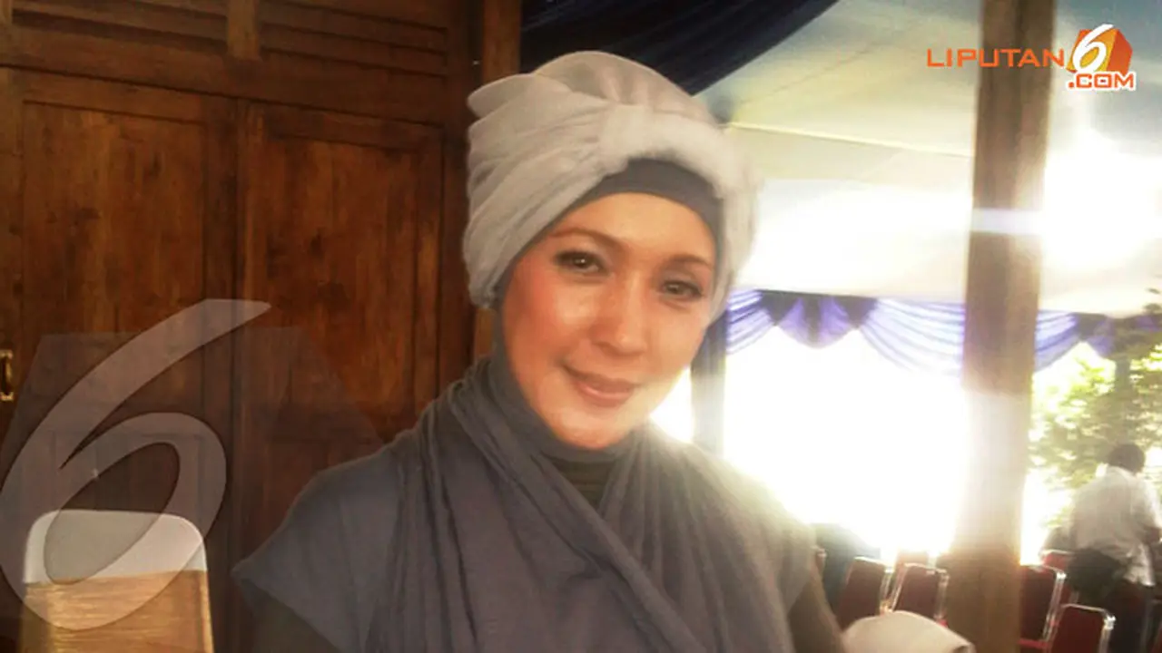 henidar-amroe-131128c.jpg