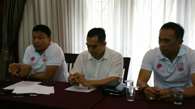Persis Solo
