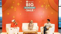 Shopee menghadirkan acara BincangShopee Big Ramadan Sale: Lihat Peluang, Pintar Atur Keuangan yang dihadiri oleh Dwi Handayani (Influencer/Shopee Affiliate), Annisa Steviani (Certified Financial Planner), dan Daniel Minardi (Head of Brands Management &amp; Digital Product Shopee Indonesia).