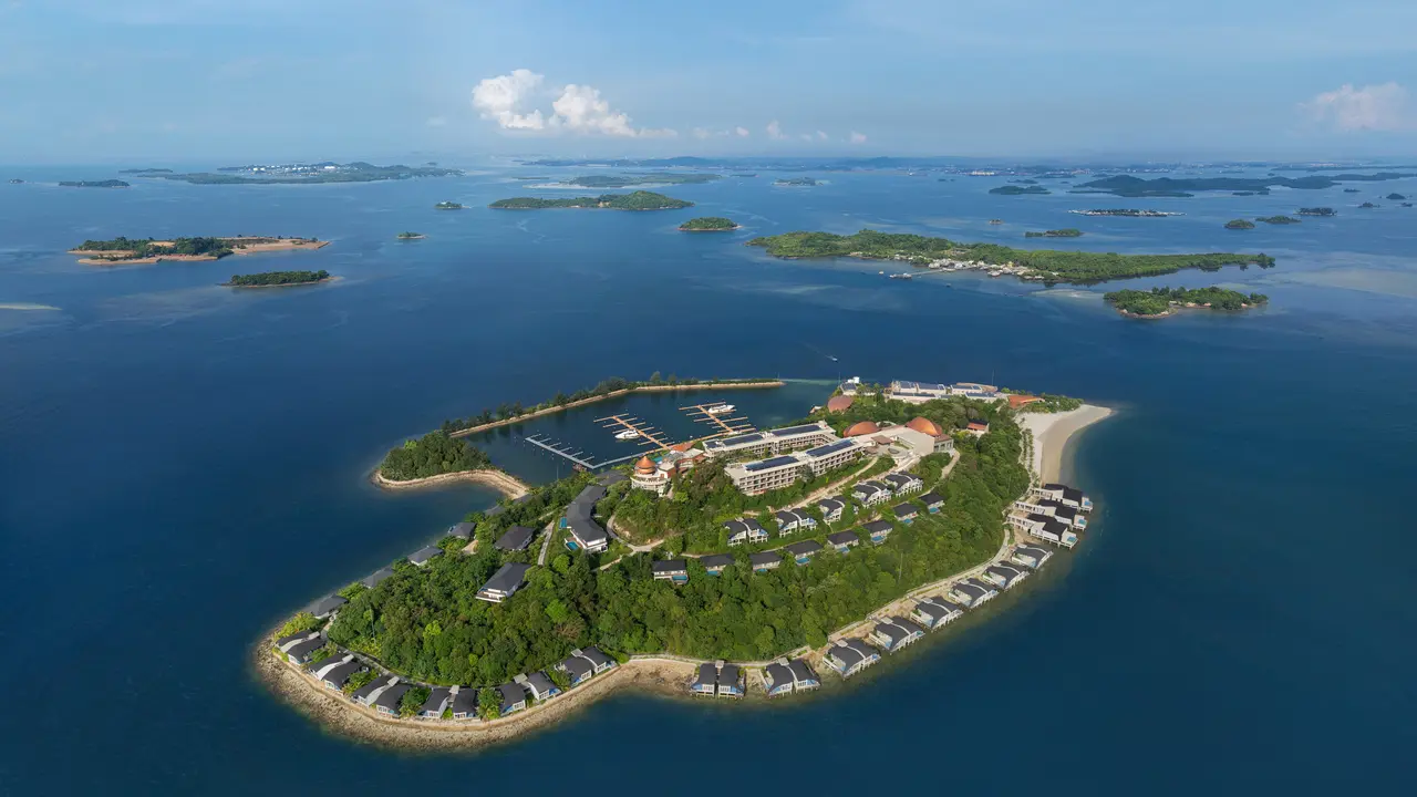 Butuh Ide Liburan di Luar Jakarta? Intip Pulau Eksotis Di Batam Ini! (photo by The Westin)