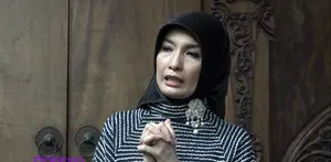 Semua orang terkejut dengan jatuhnya crane di Mekkah. Ini do’a dari Arzeti Bilbina tentang tragedi ini.