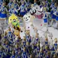 Maskot Asian Games saat pembukaan di SUGBK, Jakarta, Sabtu, (18/8/2018).  Indonesia mengikutsertakan total 938 atlet, 365 ofisial dalam Asian Games 2018. (Bola.com/Vitalis Yogi Trisna)