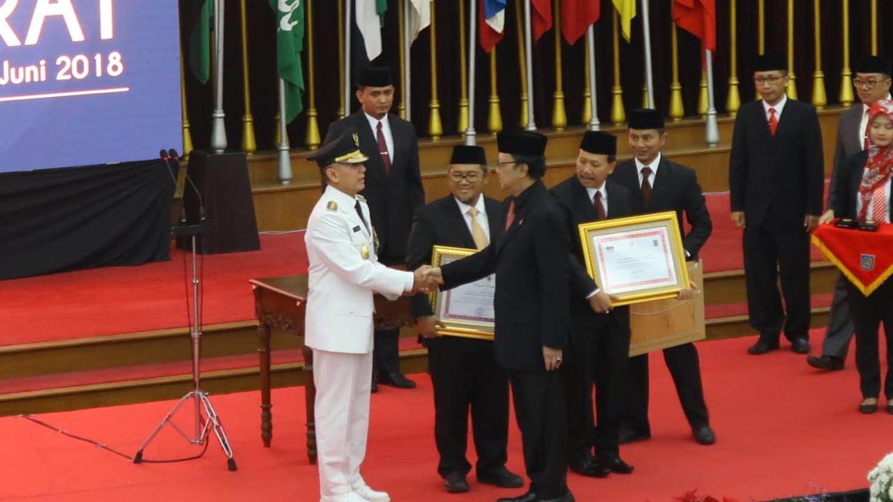 Mendagri Tjahjo Kumolo melantik Komjen M Iriawan sebagai Penjabat Gubernur Jawa Barat