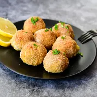 resep rice ball untuk si kecil/shutterstock/GK1982