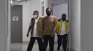 Presiden Jokowi meninjau kesiapan Rusun Pasar Rumput untuk isolasi pasien Covid-19